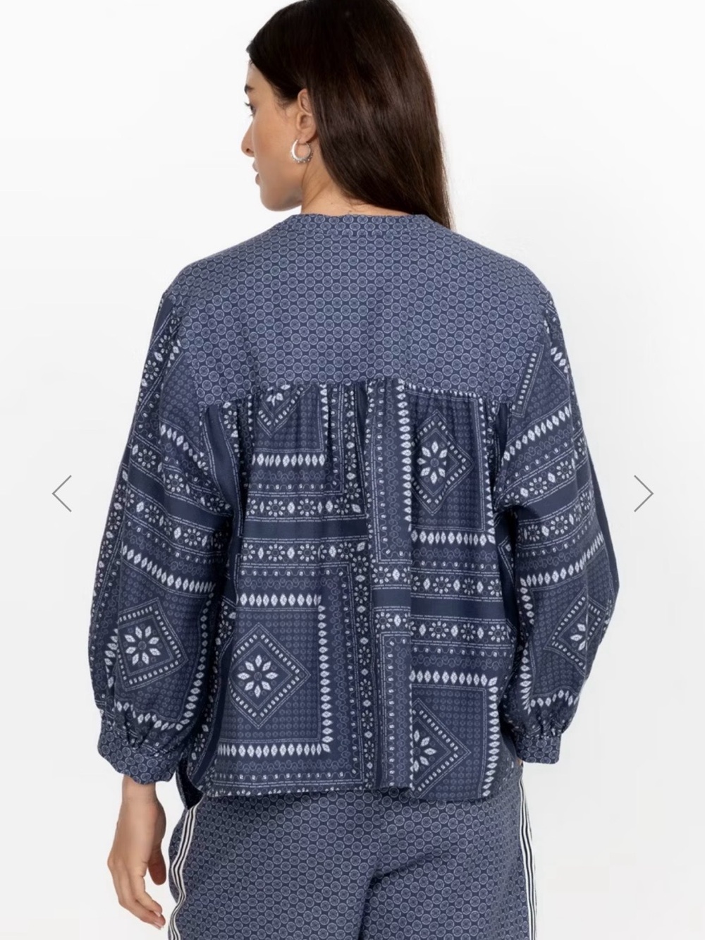 Johnny Was "Patched Ikat" linen blouse features a denim blue patchwork print,S. - Picture 2 of 9